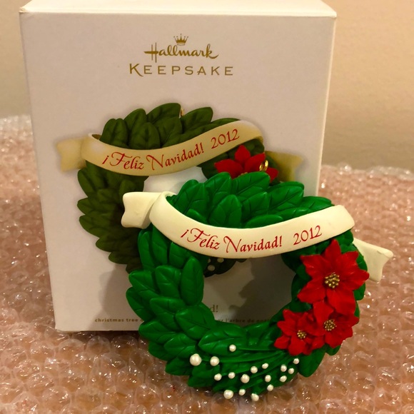 Hallmark Keepsake Ornament Feliz Navidad 2012 Hallmark Keepsake Ornament Feliz Navidad 2012